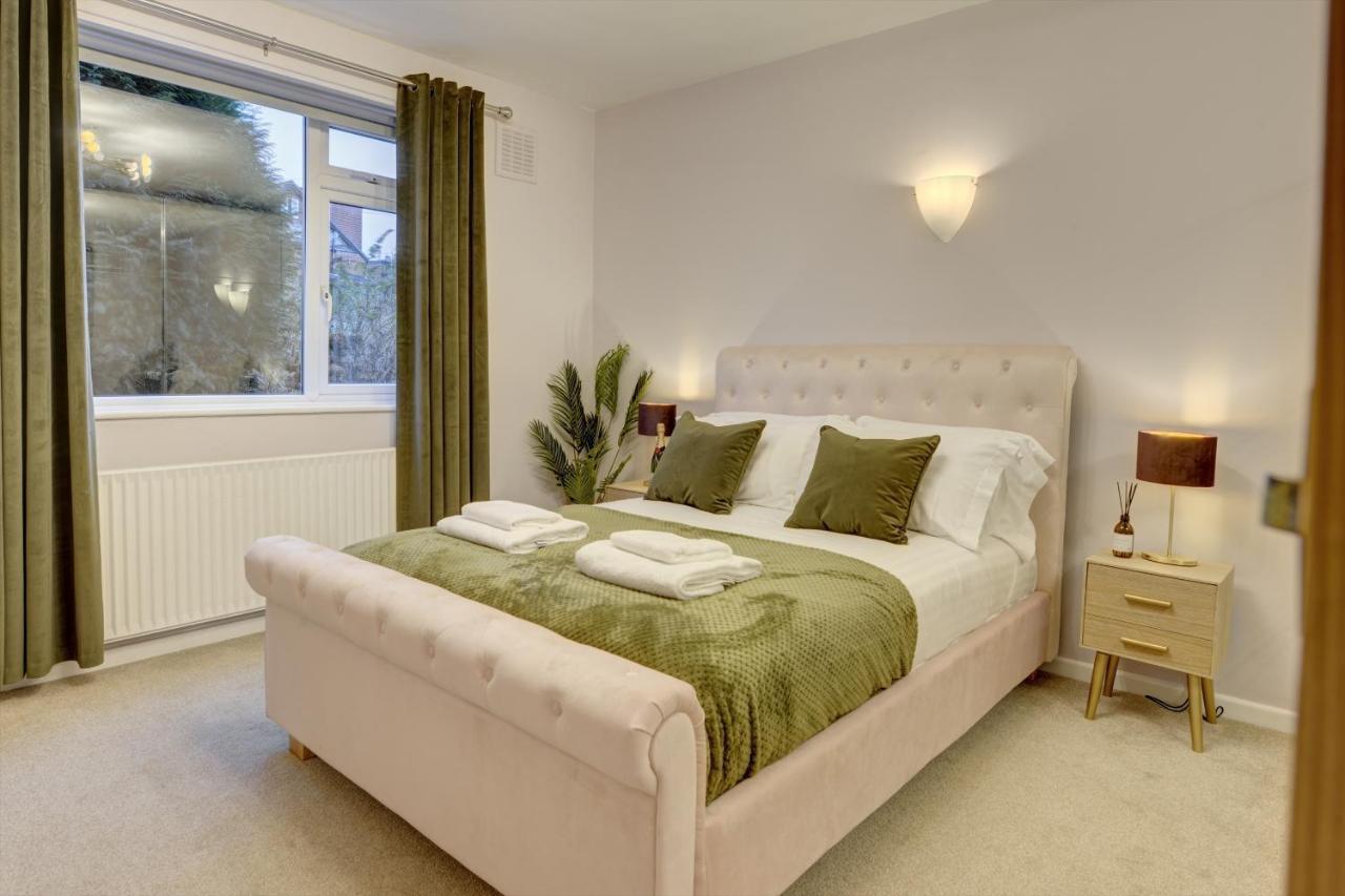 Kist Accommodates - Stylish Headingley Apartment - Parking - 500 Mps Wifi Meanwood Экстерьер фото
