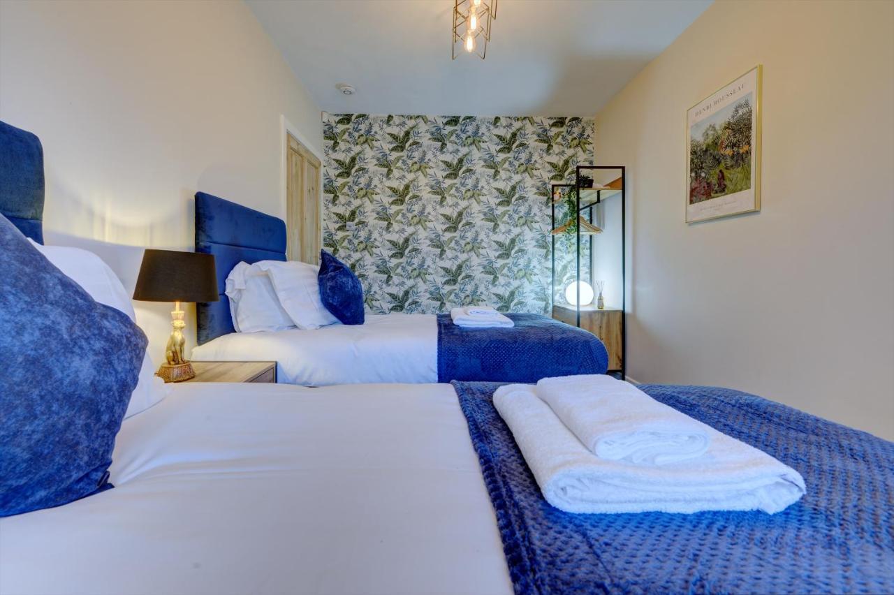 Kist Accommodates - Stylish Headingley Apartment - Parking - 500 Mps Wifi Meanwood Экстерьер фото